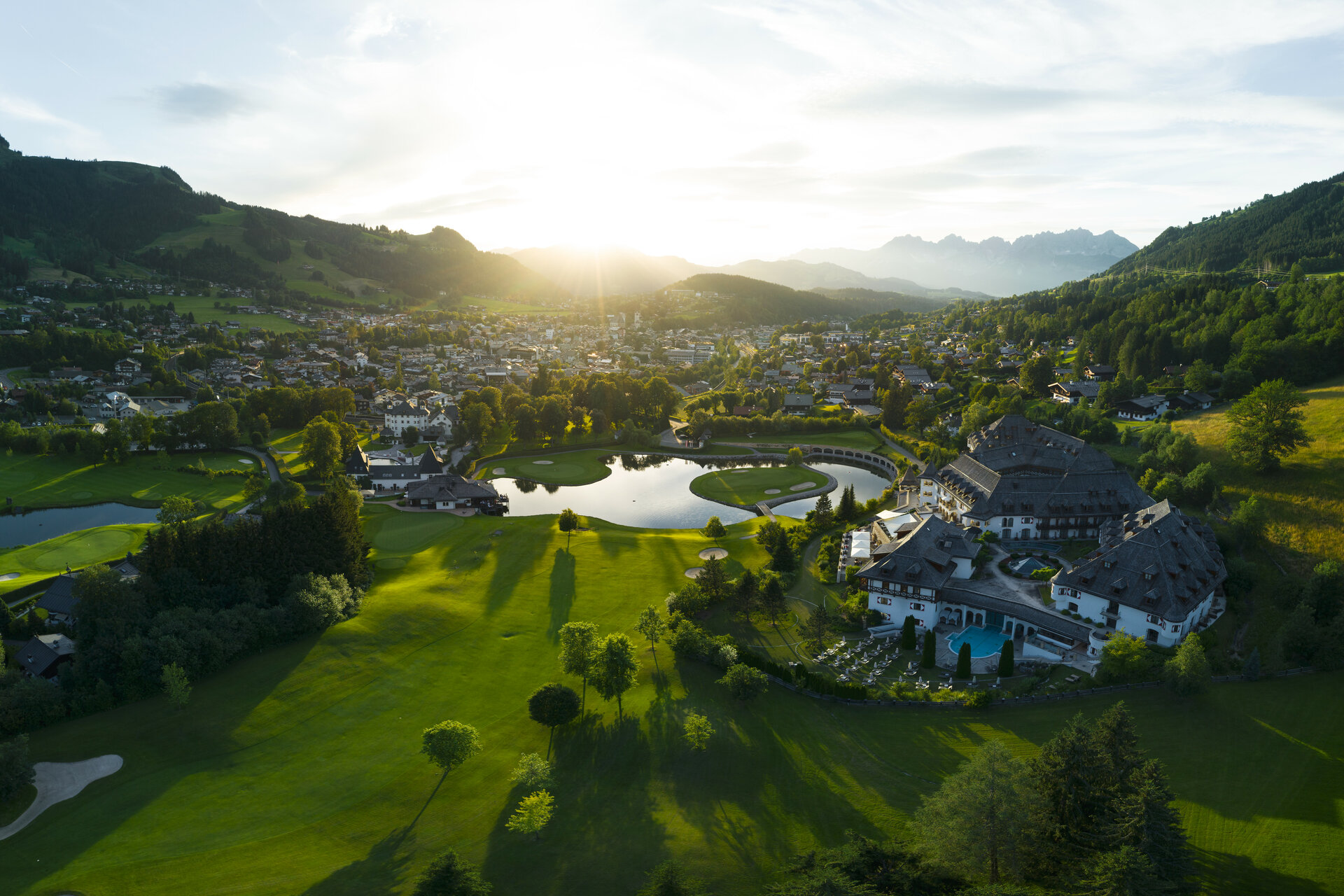 Discover golf hotels in Kitzbühel and plan your golf vacation